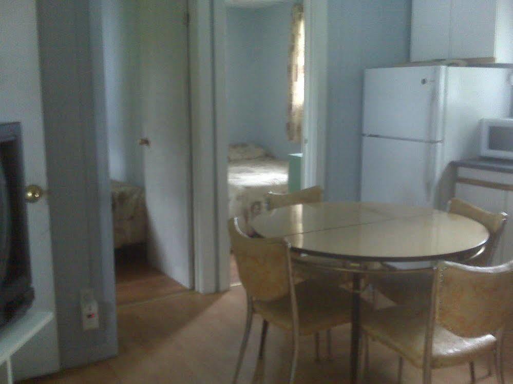Black Lake Cabins Torrance Luaran gambar
