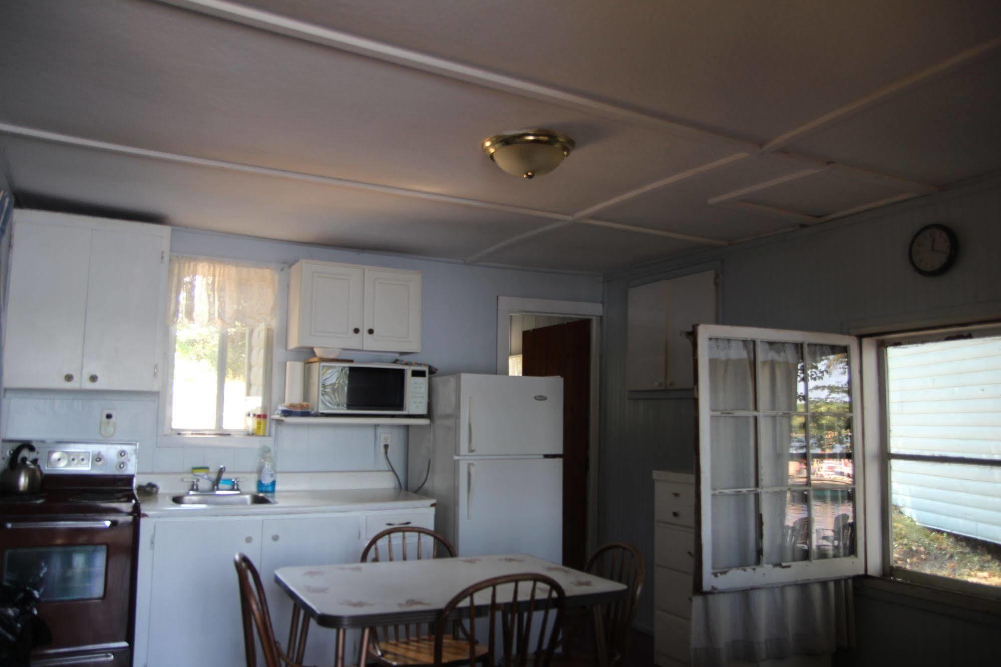Black Lake Cabins Torrance Luaran gambar